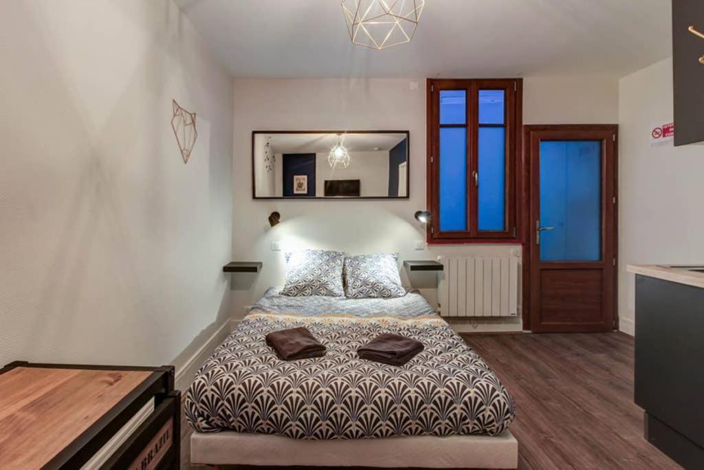 Studio Le Petit Prince - Topdestination Dijon - Centre Ville - Classe 3 Etoiles Экстерьер фото